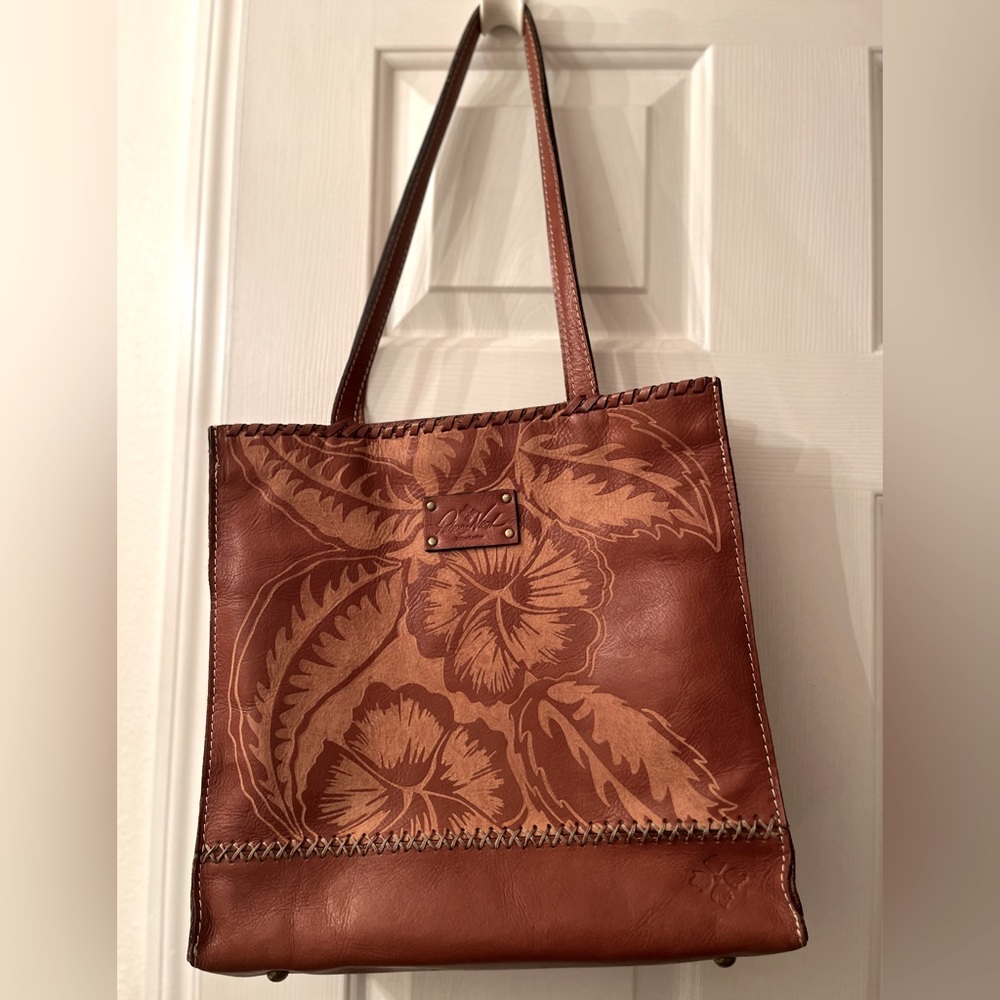 Patricia Nash purse with matching wallet